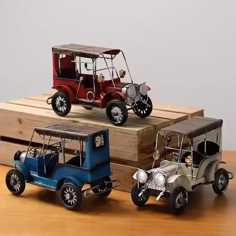 Vintage Collectible Cars - Retro Nostalgische Tin Antieke Auto Model
